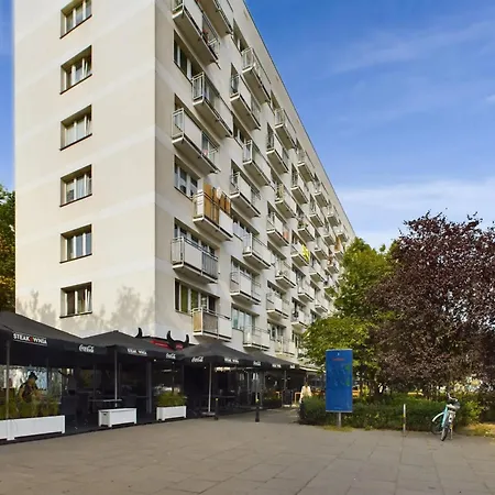 Bright In Downtown By Renters Warsaw